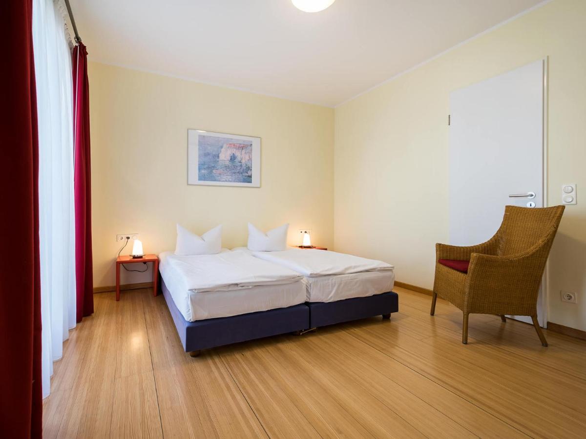 Kaiservillen Heringsdorf - Ferienwohnung Mit 1 Schlafzimmer Und Balkon D211 Eksteriør billede